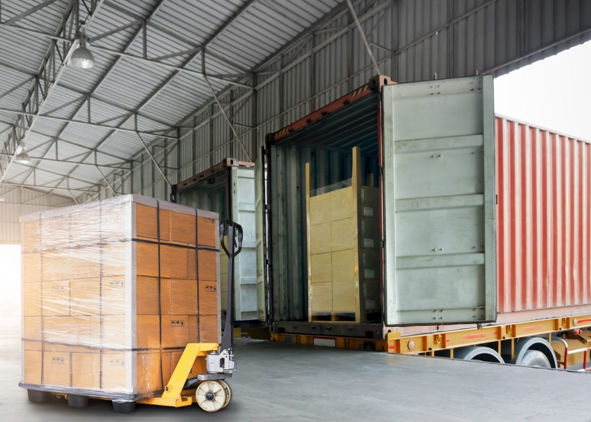 How to Load and Unload Cargo Safely and Securely